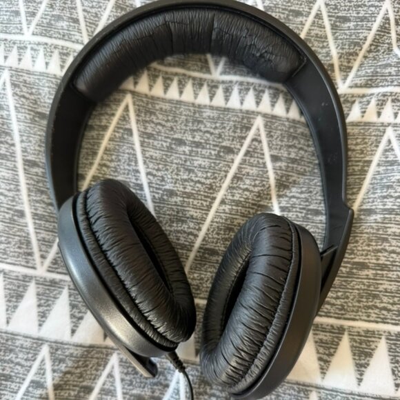 Sennheiser Other - Sennheiser HD 202 II Headphones On-Ear DJ Studio Monitor Black Wired